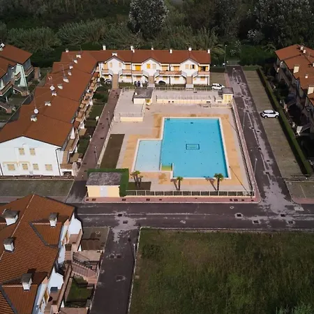 Relax And Enjoy Your In Rosolina By The Pool Apartment *